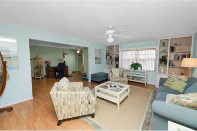 522 Villa Vista Boulevard, Lakeland, FL 33813 - Photo 3