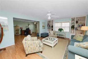 522 Villa Vista Blvd, Lakeland, FL 33813 - Photo 3