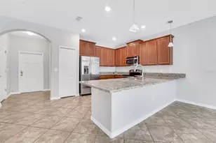 6477 Sedgeford Dr, Lakeland, FL 33811 - Photo 3