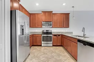 6477 Sedgeford Dr, Lakeland, FL 33811 - Photo 5