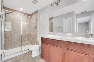 6477 Sedgeford Dr, Lakeland, FL 33811 - Photo 21