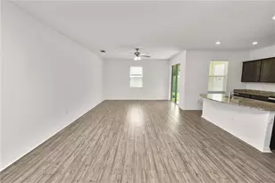 6170 Dolostone Dr, Lakeland, FL 33811 - Photo 3