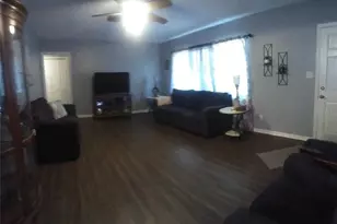 411 Ave A SE, Winter Haven, FL 33880 - Photo 3