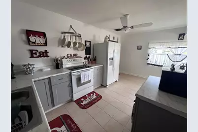 262 Walter Avenue, Frostproof, FL 33843 - Photo 15