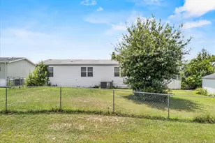 483 Lindsey Dr, Lakeland, FL 33809 - Photo 45