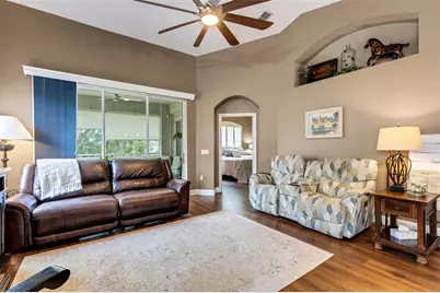 532 Grasslands Village Circle #N/A, Lakeland, FL 33803 - Photo 9
