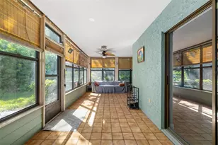 135 Wild Palm Dr, Bradenton, FL 34210 - Photo 29