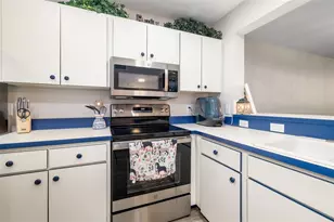 135 Wild Palm Dr, Bradenton, FL 34210 - Photo 7