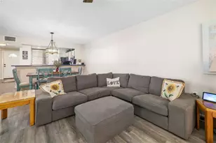 135 Wild Palm Dr, Bradenton, FL 34210 - Photo 13