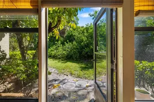 135 Wild Palm Dr, Bradenton, FL 34210 - Photo 39