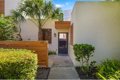 135 Wild Palm Drive, Bradenton, FL 34210 - Photo 37