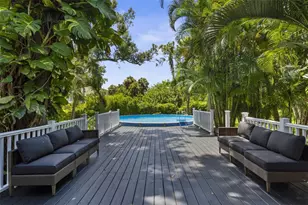 1702 Spoonbill Dr, Nokomis, FL 34275 - Photo 7