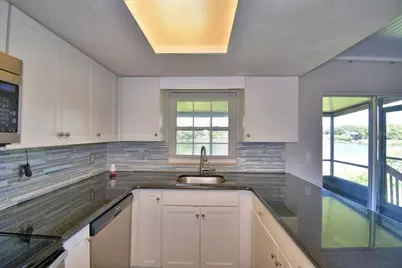 1920 E Edgewood Drive #R8, Lakeland, FL 33803 - Photo 7