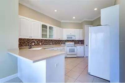 2804 Prestwick Drive, Lakeland, FL 33803 - Photo 11