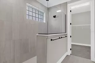 7895 Lake James Blvd, Lakeland, FL 33810 - Photo 13