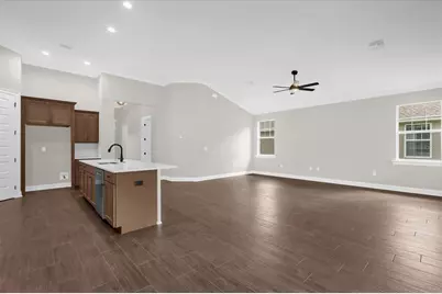 7895 Lake James Boulevard, Lakeland, FL 33810 - Photo 3