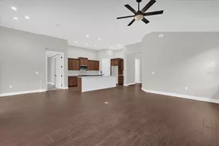 7895 Lake James Blvd, Lakeland, FL 33810 - Photo 5