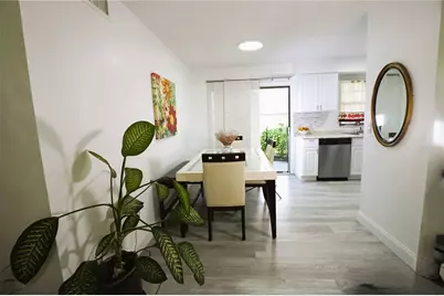 1920 E Edgewood Drive #C5, Lakeland, FL 33803 - Photo 7