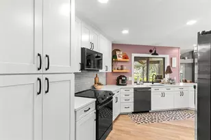 2702 Pine Club Dr, Plant City, FL 33566 - Photo 13