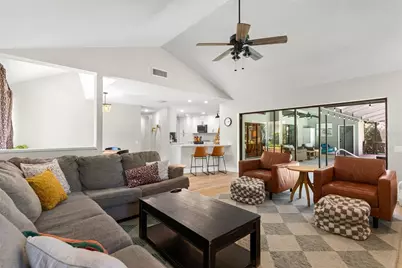 2702 Pine Club Drive, Plant City, FL 33566 - Photo 11