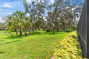 2702 Pine Club Dr, Plant City, FL 33566 - Photo 35