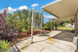 34704 Sweetpea Ln, Zephyrhills, FL 33541 - Photo 41