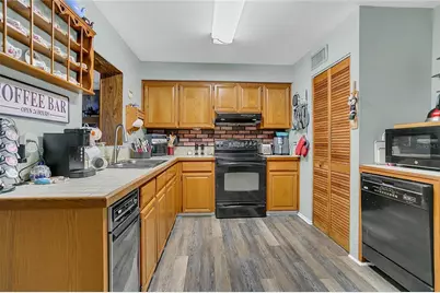 6112 Fox Hunt Trail, Orlando, FL 32808 - Photo 9