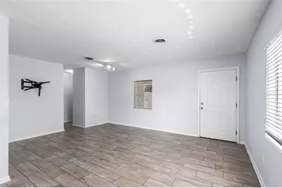 821 Hollingsworth Road, Lakeland, FL 33801 - Photo 9