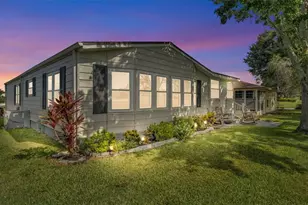 3279 Pebble Bend Dr, Lakeland, FL 33810 - Photo 3