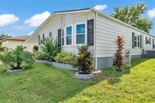 3279 Pebble Bend Dr, Lakeland, FL 33810 - Photo 37