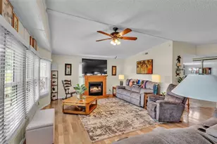 3279 Pebble Bend Dr, Lakeland, FL 33810 - Photo 13