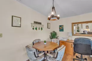 3279 Pebble Bend Dr, Lakeland, FL 33810 - Photo 15