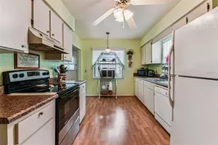 2324 Sea Island Circle S, Lakeland, FL 33810 - Photo 17