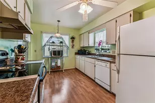 2324 Sea Island Circle S, Lakeland, FL 33810 - Photo 33