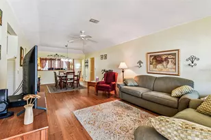 2324 Sea Island Circle S, Lakeland, FL 33810 - Photo 3