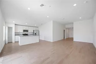 106 9th Street E, Frostproof, FL 33843 - Photo 3