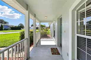 655 Powder Horn Row, Lakeland, FL 33809 - Photo 5