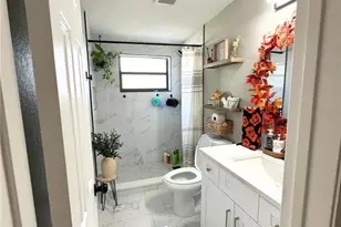 1014 Caroline Ave, Auburndale, FL 33823 - Photo 9