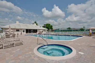 6779 Huntington Hills Boulevard, Lakeland, FL 33810 - Photo 31