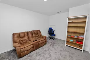 871 Fillmore Ct, Davenport, FL 33837 - Photo 7