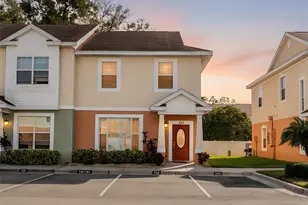 253 Alexander Woods Dr, Plant City, FL 33563 - Photo 1