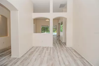 18910 Saint Laurent Drive, Lutz, FL 33558 - Photo 15