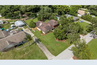 3614 Imperial Lane, Lakeland, FL 33812 - Photo 9