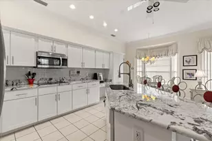 7103 Montreal Dr, Lakeland, FL 33810 - Photo 3