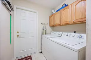 1829 Rocky Pointe Dr, Lakeland, FL 33813 - Photo 43