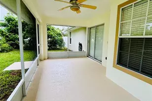 5857 Manchester Dr W, Lakeland, FL 33810 - Photo 19