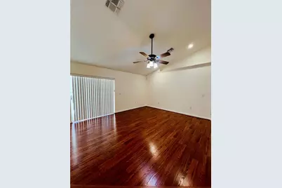 5857 Manchester Drive W, Lakeland, FL 33810 - Photo 19