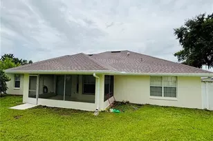 5857 Manchester Dr W, Lakeland, FL 33810 - Photo 21