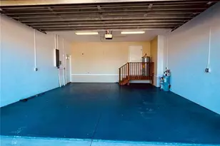 5857 Manchester Dr W, Lakeland, FL 33810 - Photo 33