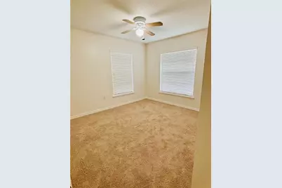 5857 Manchester Drive W, Lakeland, FL 33810 - Photo 15